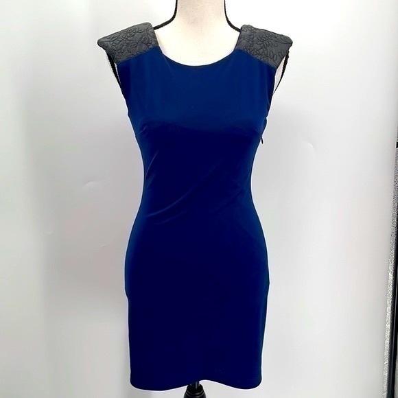 Guess Dresses & Skirts - UEC Guess navy blue sleeveless cocktail dress faux leather detail size small